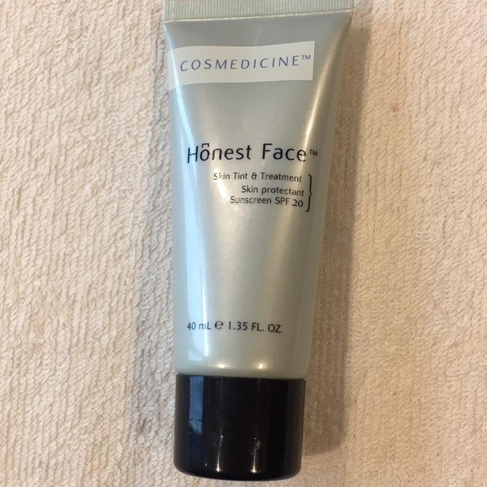 Cosmedicine Honest Face in Medium